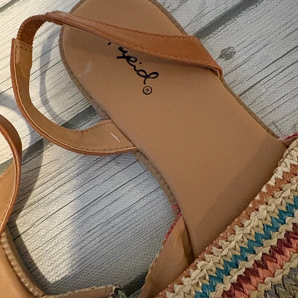 Qupid Multicolor Espadrille Sandals